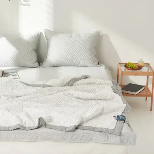 RN Ice Cool Aqua Cooling Comforter